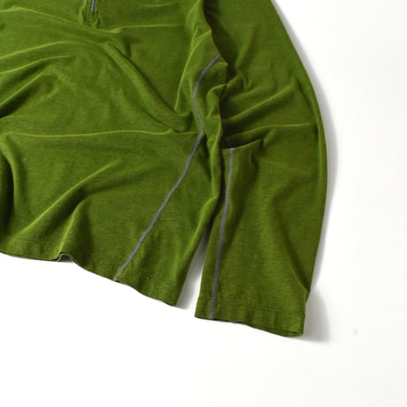 USED "CLOUDVEIL" LIGHT WEIGHT HALF ZIP
