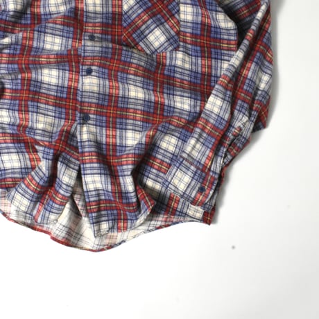 USED 70’S "FRUIT OF THE LOOM" FLANNEL CHECK SHIRT
