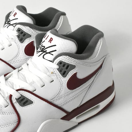 "NIKE / FLIGHT 89"