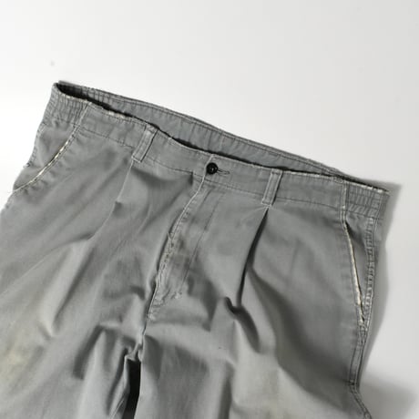 USED "DOCKERS" 1-TUCK CHINO PANTS