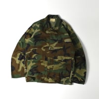 USED MILITARY 2-POCKET CAMO JACKET