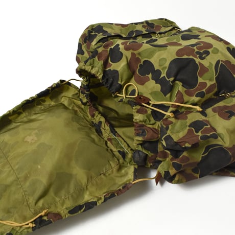 USED 80’S "EDDIE BAUER" CAMO BACKPACK