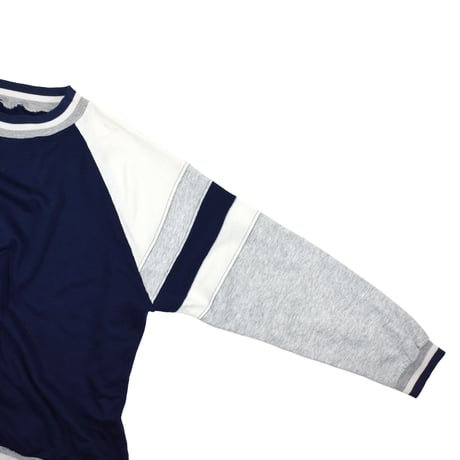 USED UNKNOWN CREW NECK SWEAT