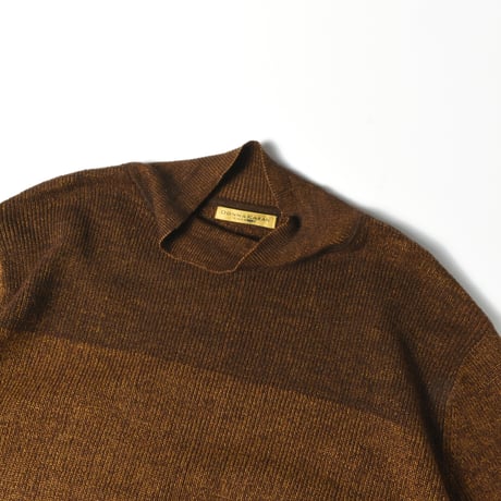 USED "DONNA KARAN SIGNATURE" MOCKNECK SILK / WOOL KNIT