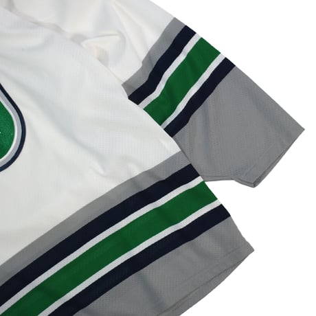 USED 90'S "OLD CCM / HARTFORD WHALERS" HOCKCEY JERSEY