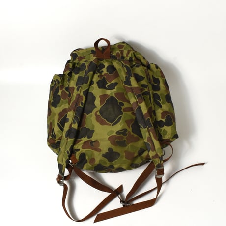 USED 80’S "EDDIE BAUER" CAMO BACKPACK