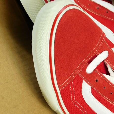 1994 DEAD STOCK VANS "OLD SKOOL" RED / WHITE