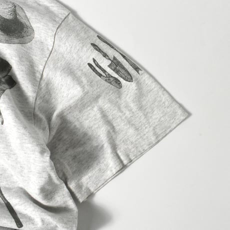 USED 90’S "REL E VANT" T-shirt