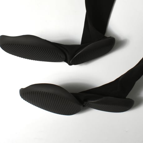 "YZY PODS" TABI SOCKS