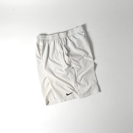 USED "NIKE/DRI-FIT" EASY SHORTS