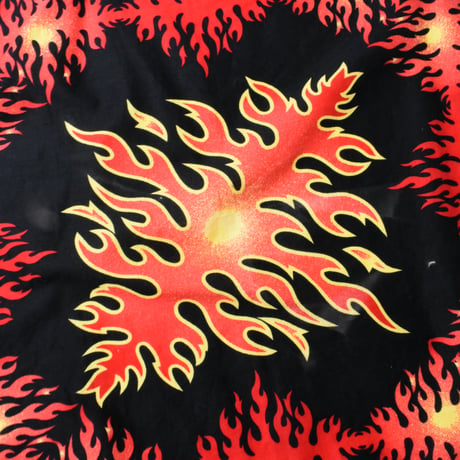 USED UNKNOWN FIRE PATTERN BANDANA