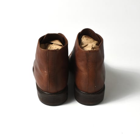 USED "EDDIE BAUER" LEATHER SHOES