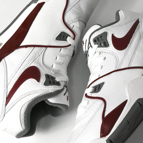 "NIKE / FLIGHT 89"