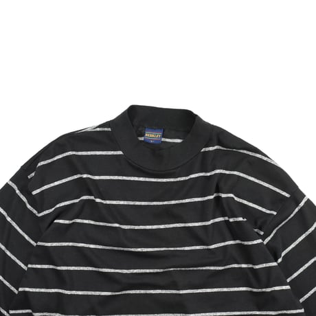 USED "BERKLEY" MOCK NECK BOADER T-SHIRT