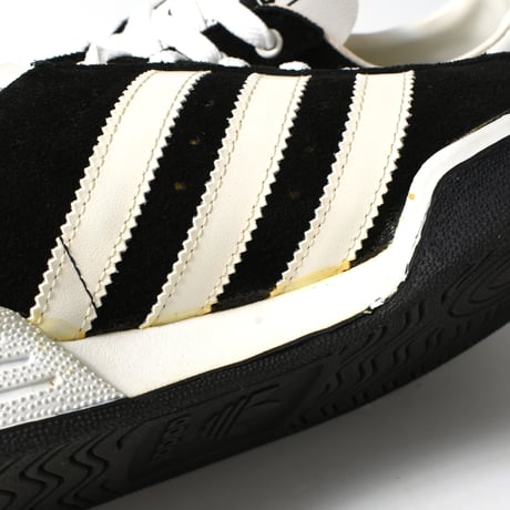 USED 96’S "ADIDAS / JABBAR LO"