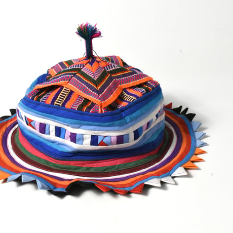 USED UNKNOWN UNIQUE HAT