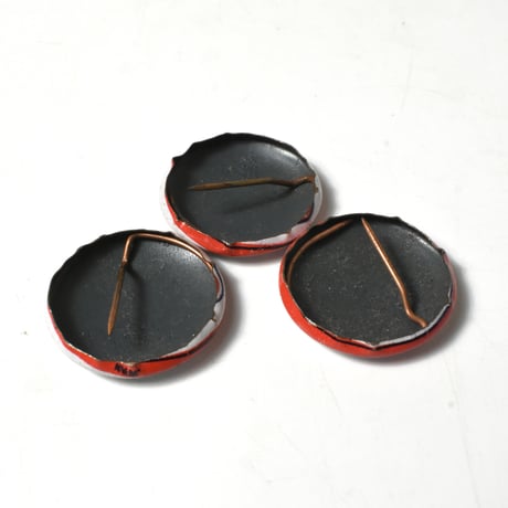 VINTAGE BADGES