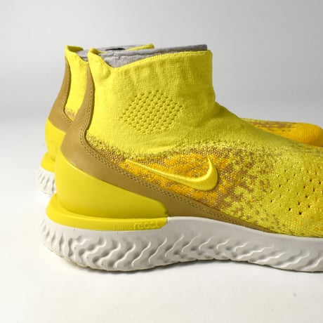 "NIKE / RISE REACT FLYKNIT LMTD"