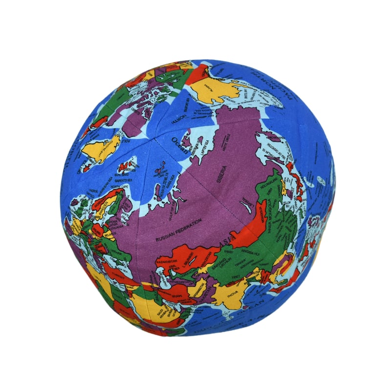 HUGG A PLANET / EARTH