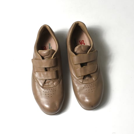 USED "SAS" VELCRO COMFORT SHOES