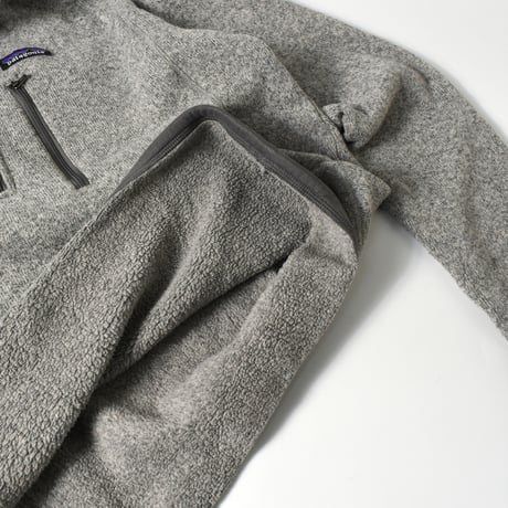 USED  "PATAGONIA" HALF ZIP FLEECE PULLOVER