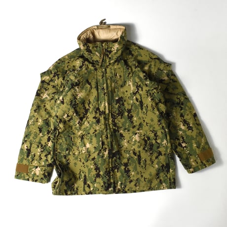 USED "US NAVY TYPE III" GORE-TEX NYLON PARKA