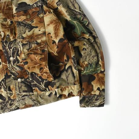 USED "WRANGLER RUGGED WEAR" REALTREE CAMO DENIM JACKET