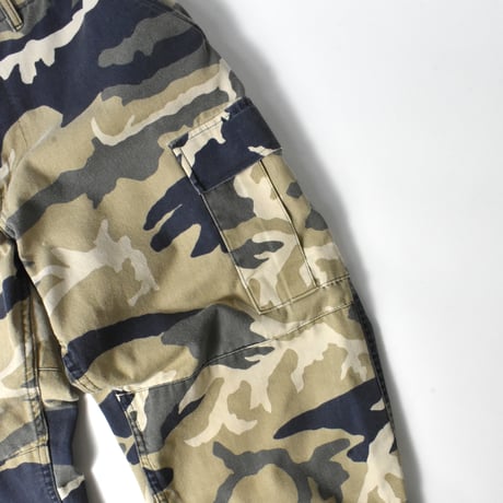 USED "TRU-SPEC" CAMO CARGO PANTS