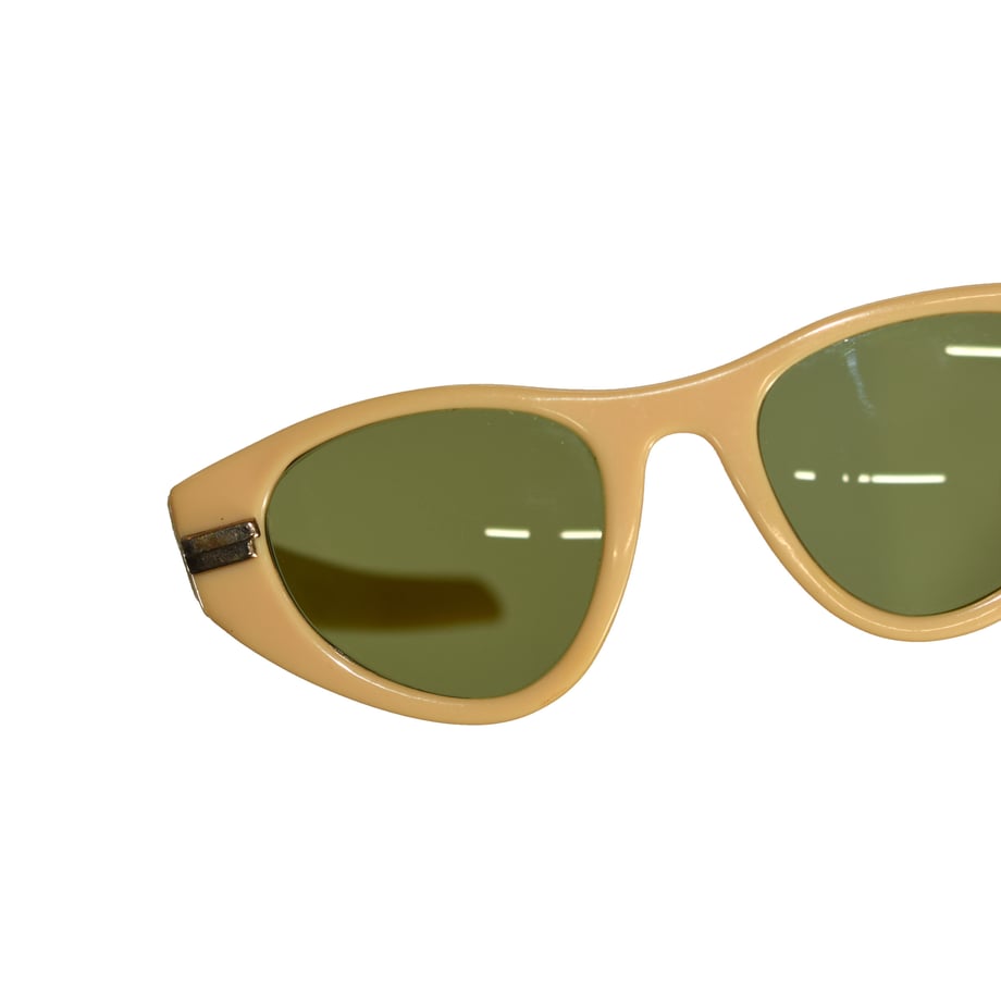 5f16c011d7e1d869977a3c8b