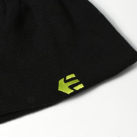 USED "ETNIES" REVERSIBLE SINGLE BEANIE