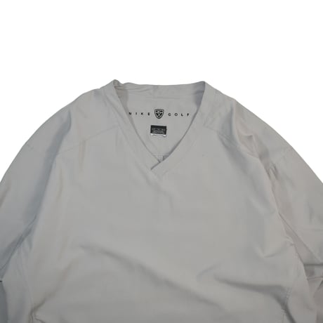 USED "NIKE GOLF" V-NECK POLY PULLOVER