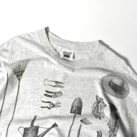 USED 90’S "REL E VANT" T-shirt