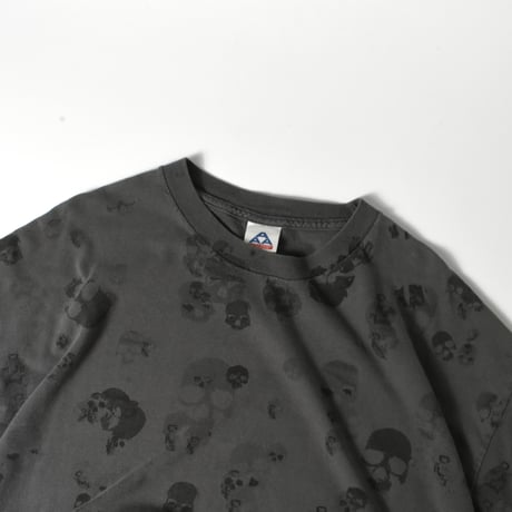 USED UNKNOWN PATTERN T-Shirt