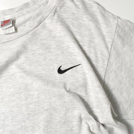 USED 90'S "NIKE" T-shirt