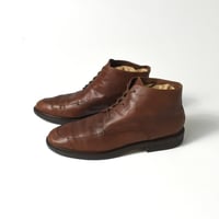 USED "EDDIE BAUER" LEATHER SHOES