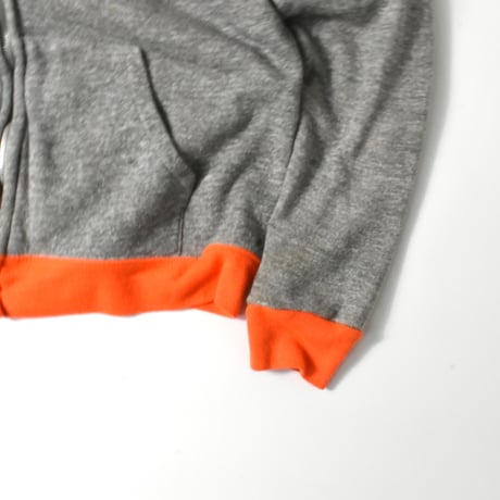 VINTAGE 60’S UNKNOWN ZIP UP HOODIE