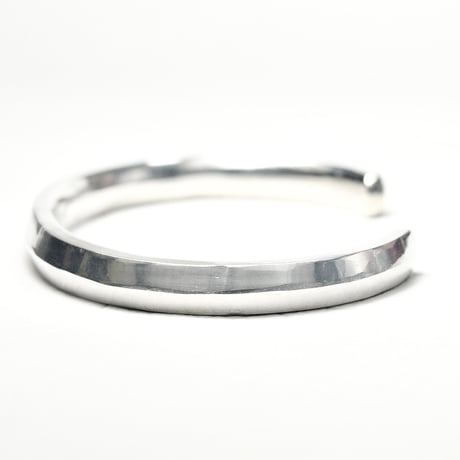 All Forged SV950｜ Triangle Shape Hammered Cuff