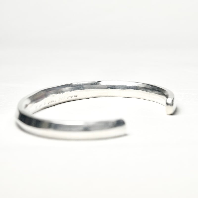 All Forged SV950｜ Triangle Shape Hammered Cuff