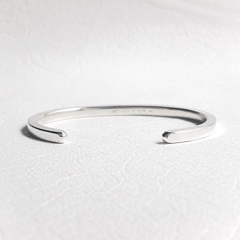 ウォレット、バングル インディアンジュエリー バングル ナバホ族のブレスレット シルバー