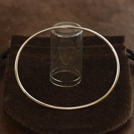 K18YG｜Round Closed Cuff 2㎜ - 楕円