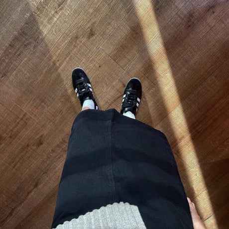 Slit Denim Midi Skirt (Black)