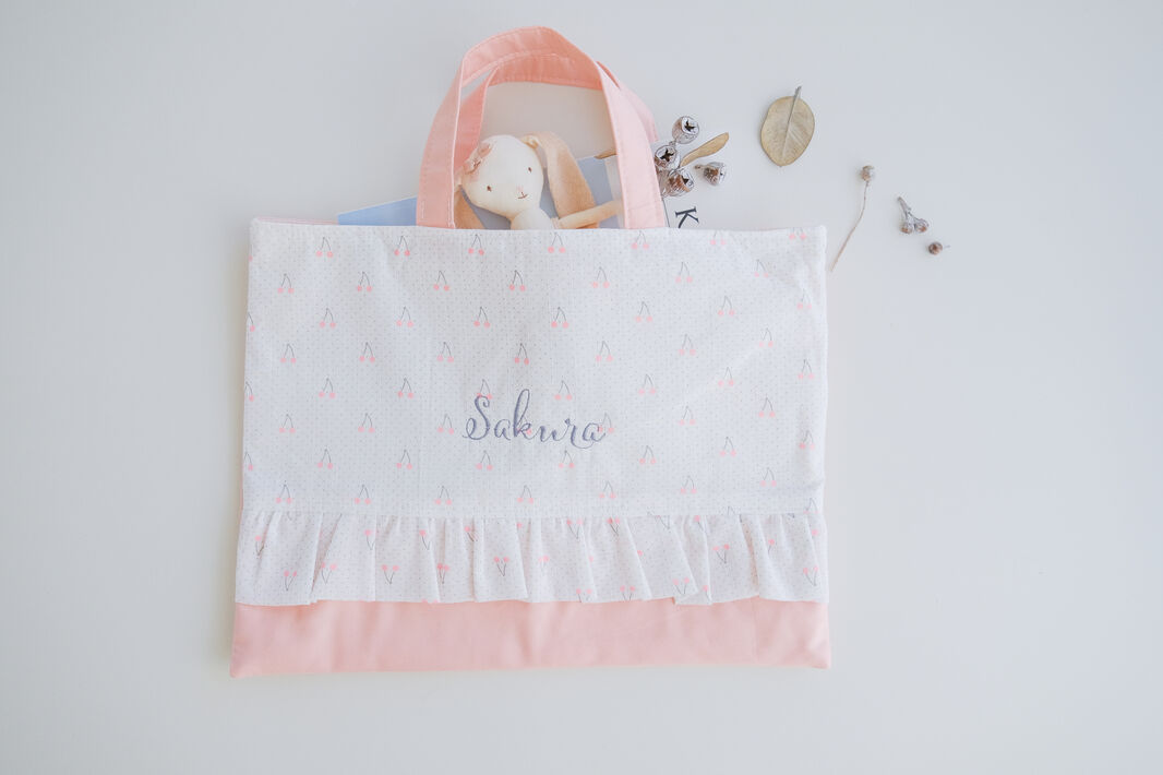 レッスンバッグ♡リバティ♡名入れ刺繍♡おしゃれ♡フリル dbf5ae46913c2931c8d9d793c32b1b