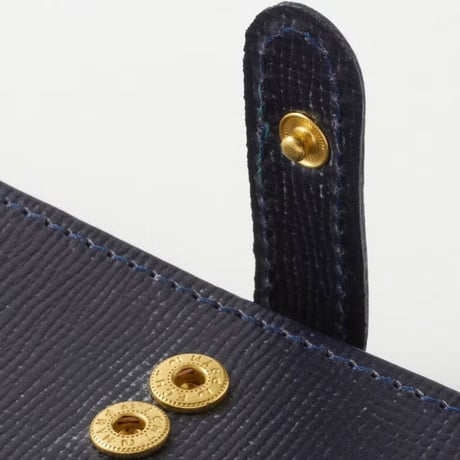 ROUND LONG PURSE / EMBOSSED LEATHER