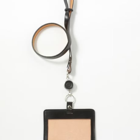 ID CASE WITH REEL STRAP