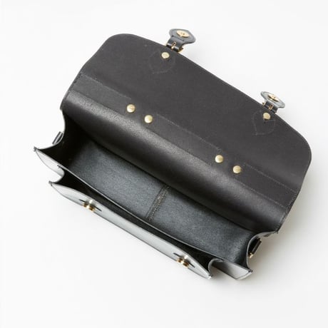 SATCHEL BAG 13INCH DET STRAP