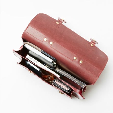 SATCHEL BAG 13INCH DET STRAP