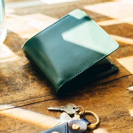 HIP WALLET WITH DIVIDER