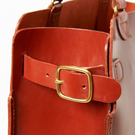 SIDE STRAP TOTE