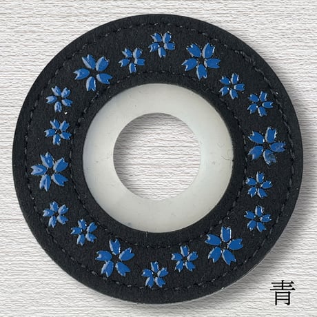 綺麗な印伝風紋様　印伝風鍔止めゴム桜