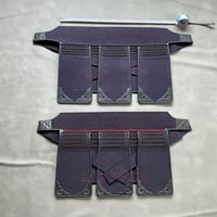 垂　5㎜4段飾　ヘリ黒人工皮革